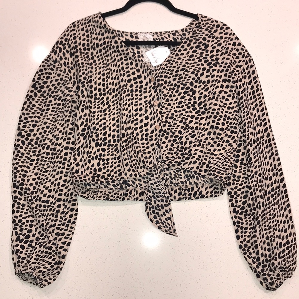Sadie & Sage Animal Print Top